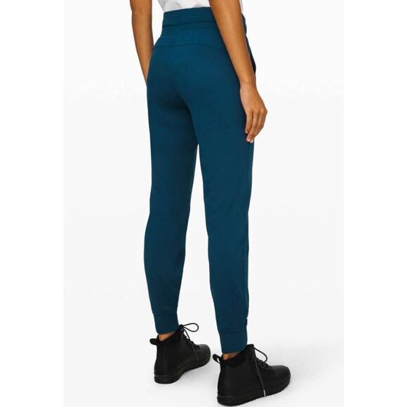 NWOT LULULEMON ATHLETICA Ready To Rulu Pant 'Updated' in Blue Borealis Size 2 - Picture 2 of 6